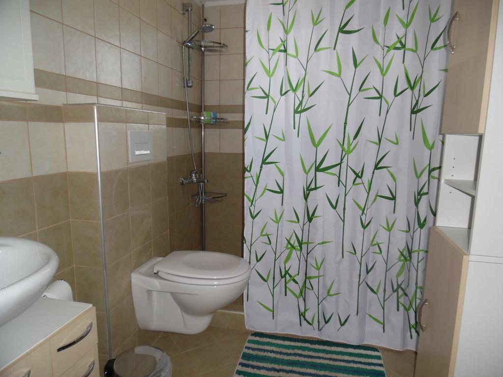 Artemis Appartments Pitsidia Buitenkant foto